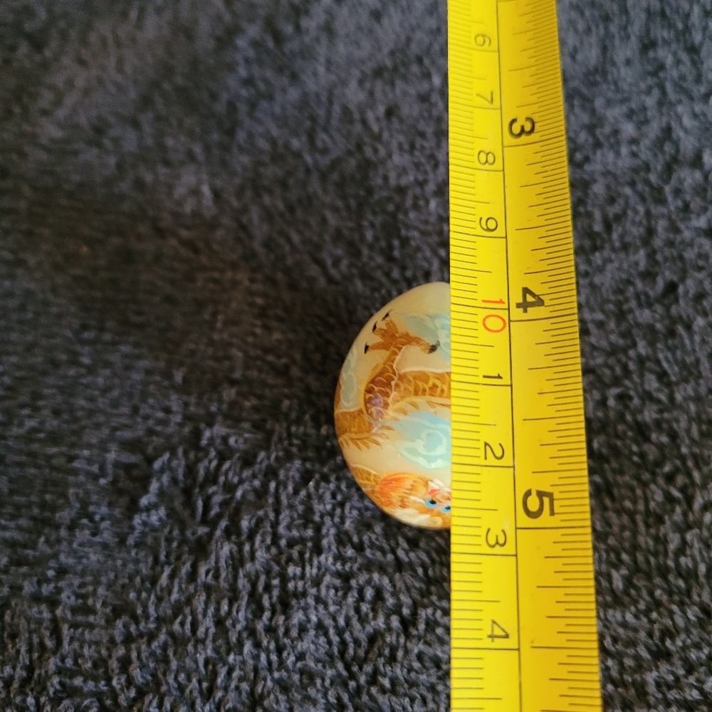 Stone egg - Picture 4 of 5